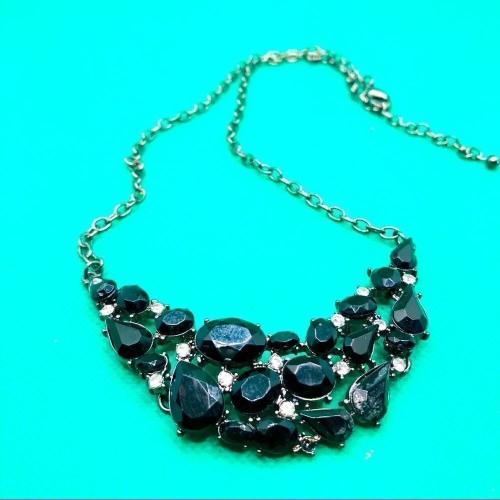 Vintage style necklace 